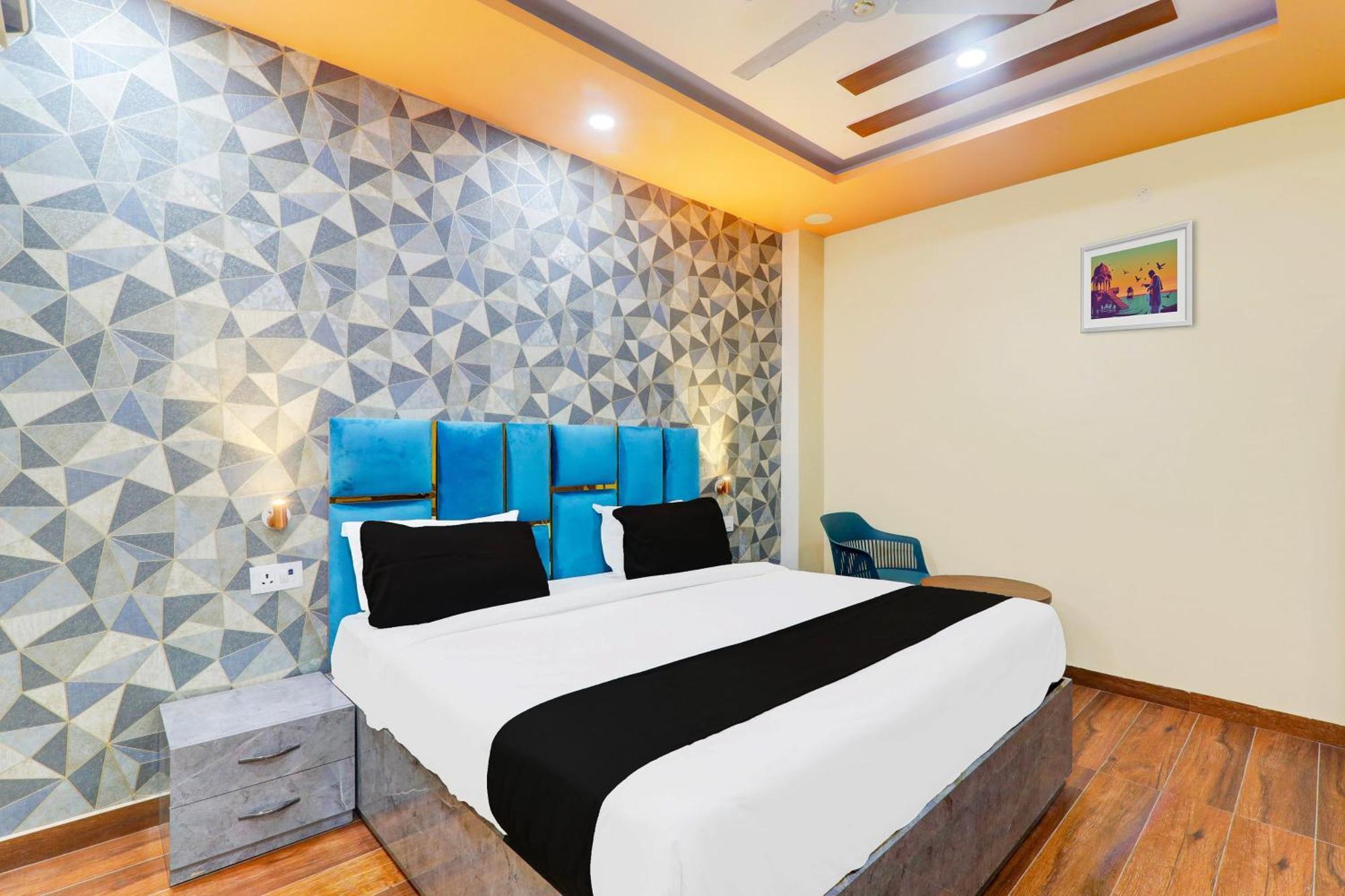 Super Hotel O Raas Plaza 칸푸르 외부 사진