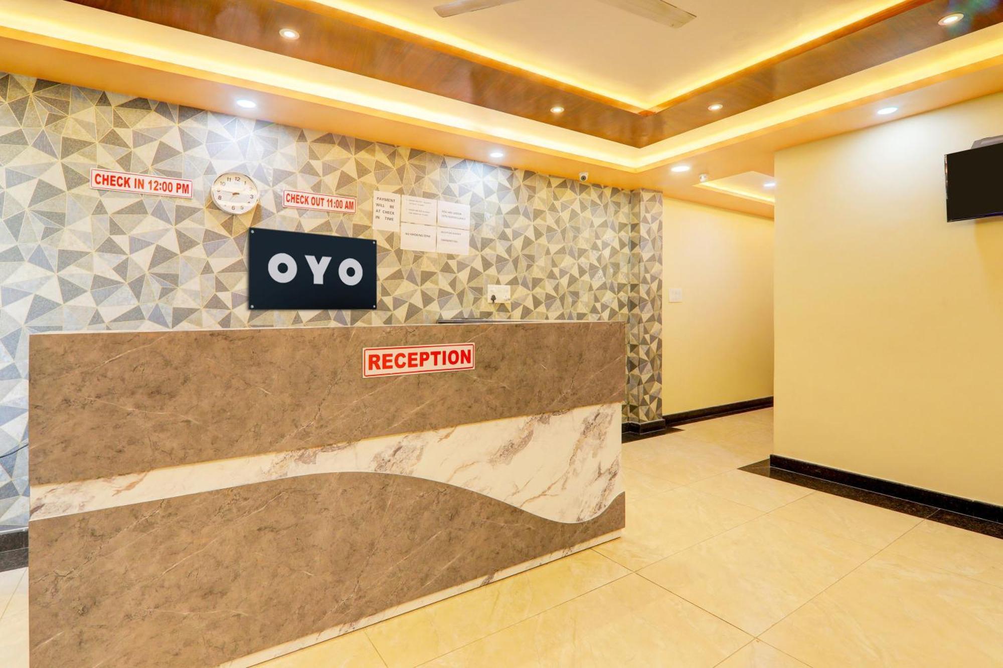 Super Hotel O Raas Plaza 칸푸르 외부 사진
